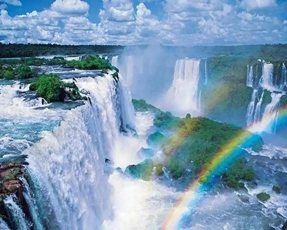 Broderie diamant Chutes du Niagara