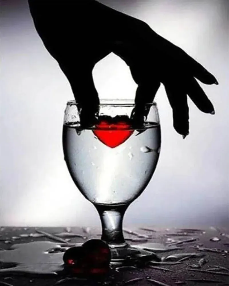 Broderie diamant Coeur dans un Verre