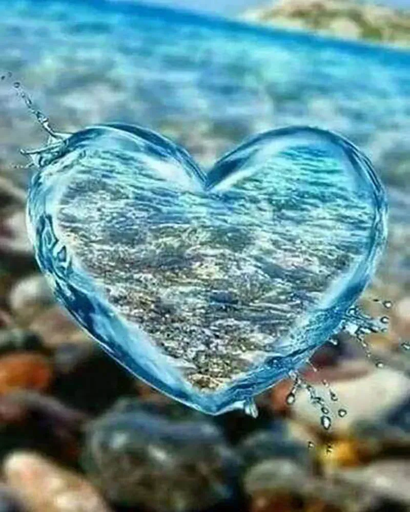 Broderie diamant Coeur transparent