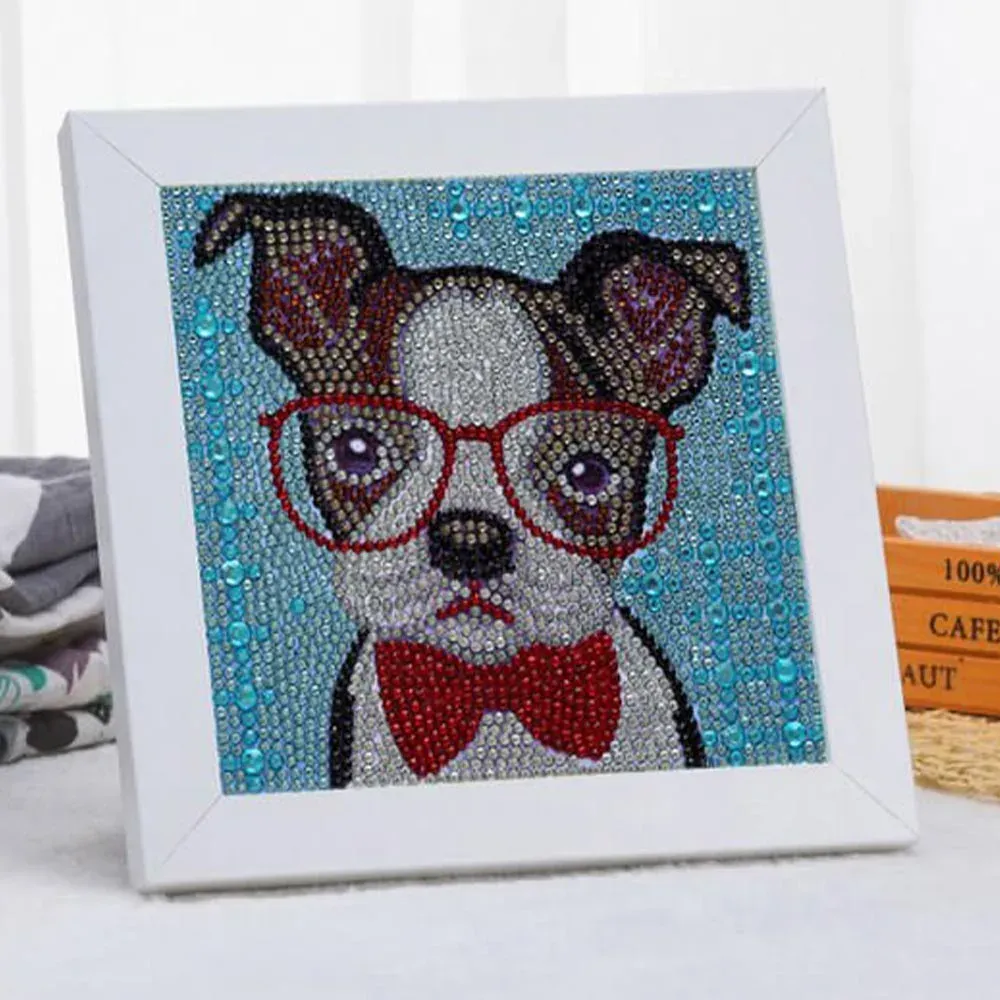 Broderie diamant enfant : Chien mignon avec cadre photo intégré