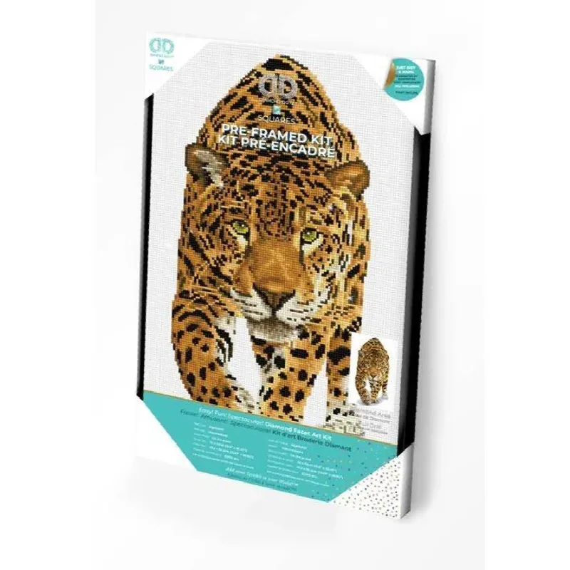 Kit broderie diamant carrés à l'affût, 31 x 41 cm