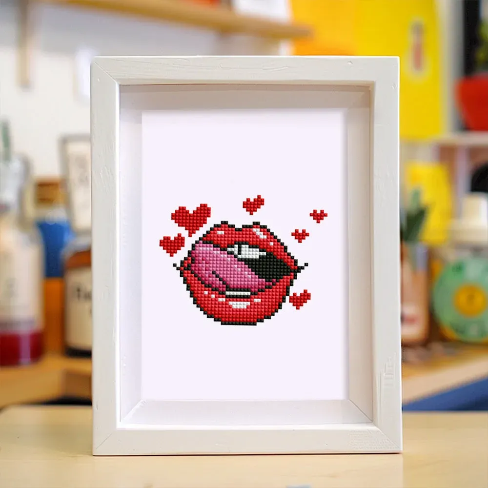 Broderie diamant (2 pièces) - Lèvres Rouges et Gâteau aux Baies