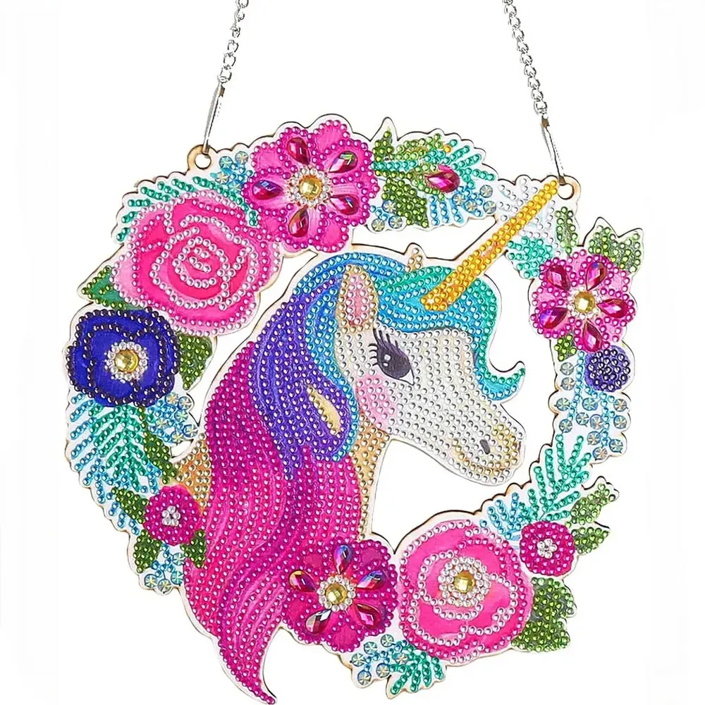 Suspension de porte Licorne en diamond painting 5D - Décor enchanteur